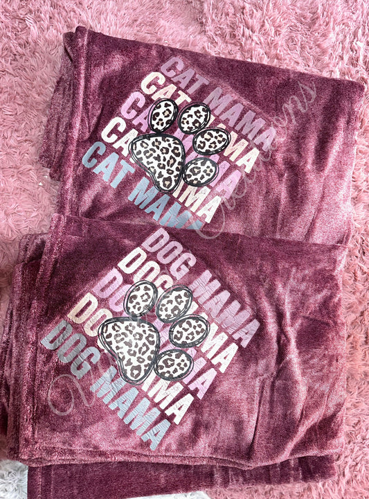 Dog mama or cat mama blanket